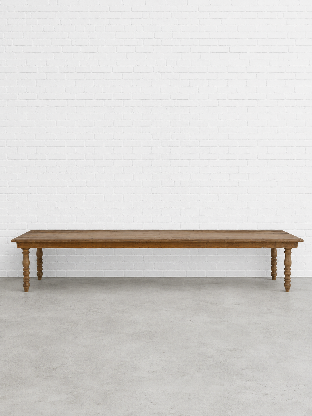 Pine Turned Leg Farm Dining Table