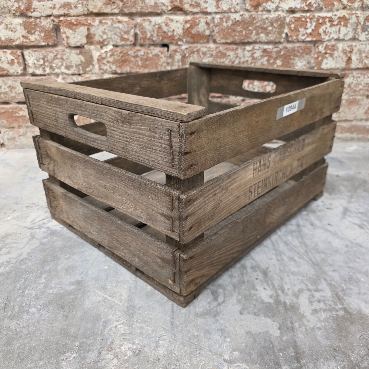 Apple Crate with Open Side Slats (various styles)