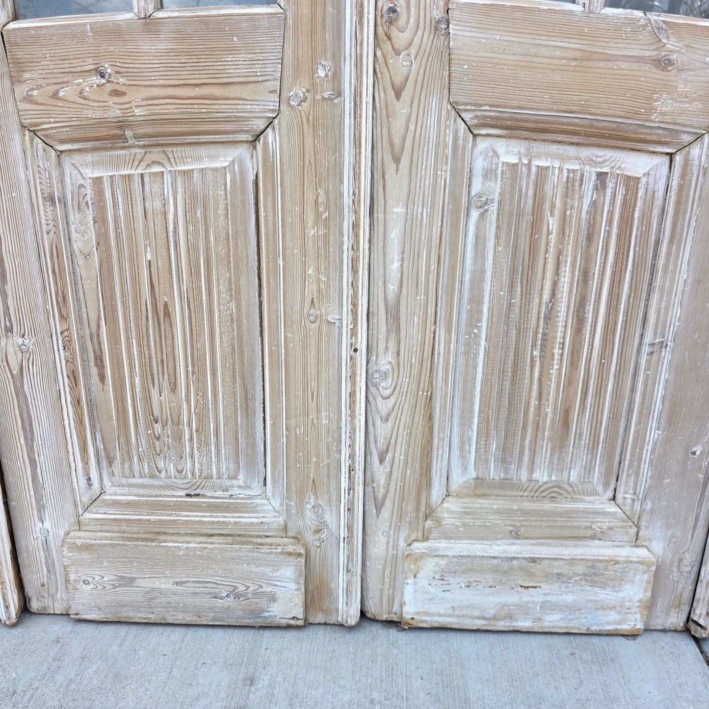 Set of 4 Washed Arched Doors w/48 Lites