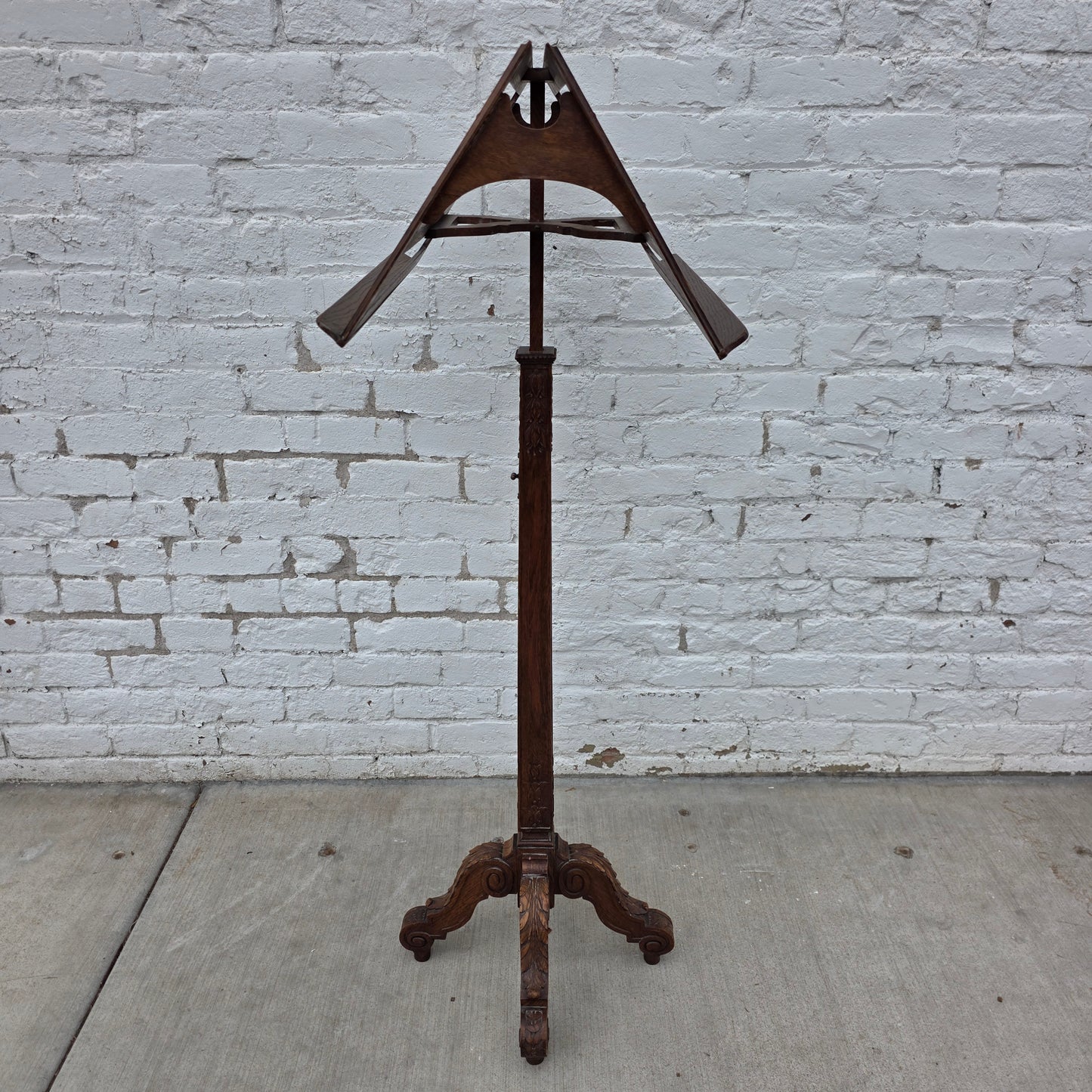 Carved English Double-sided Bookstand / Lectern