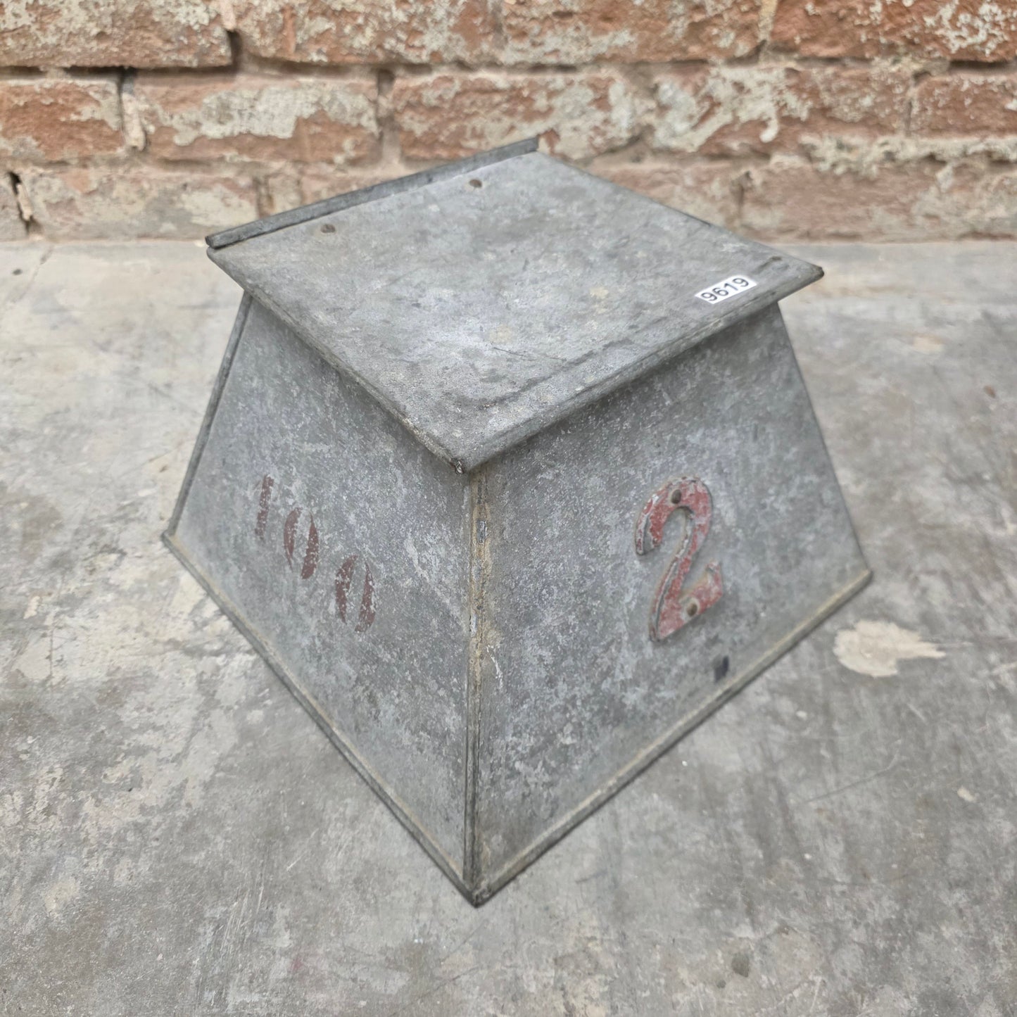 Antique Galvanized Industrial Metal Coal Storage Box/Pudonium.