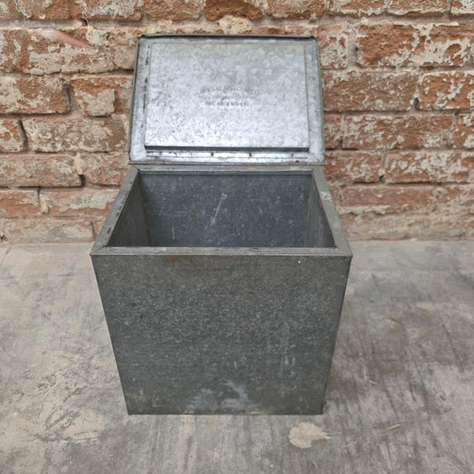 Galvanized Cumberland Milk Crate, Chattanooga, TN