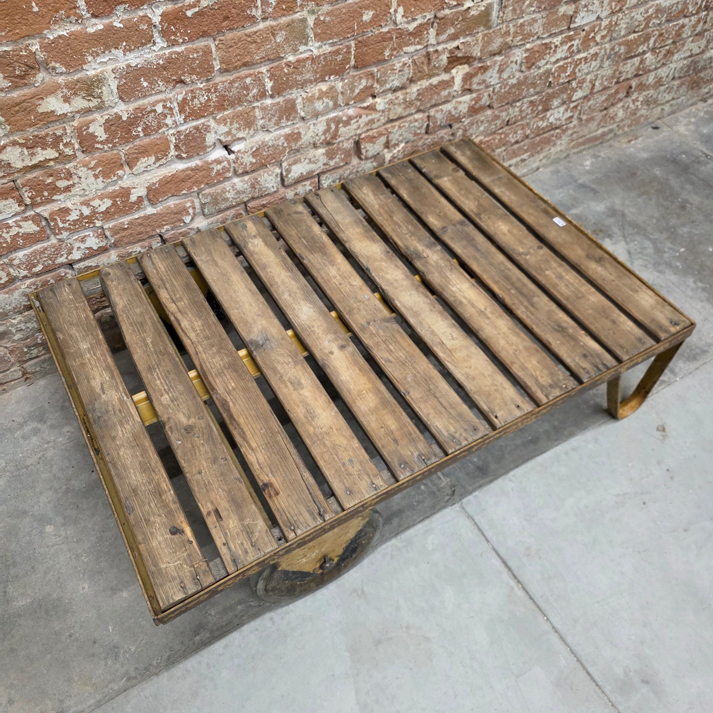 Luggage Trolley/Coffee Table