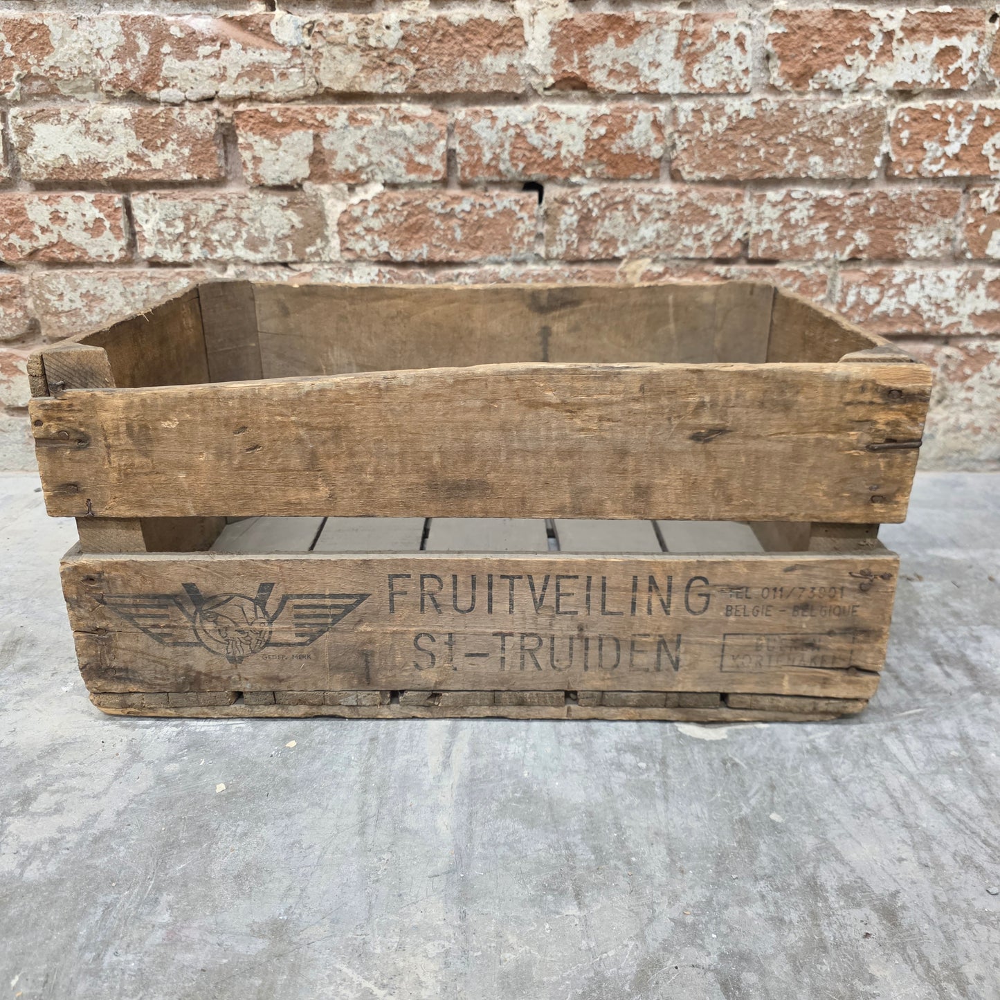 Dutch Fruit Crate