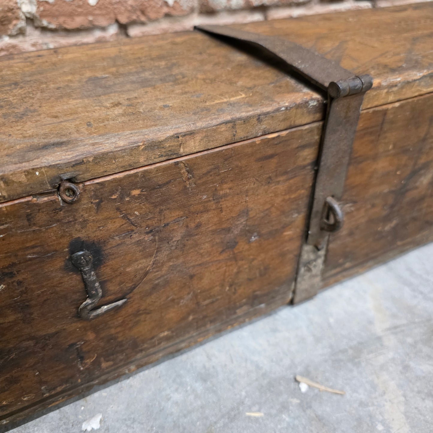 Antique Tool/Firearm Wooden Transport Box