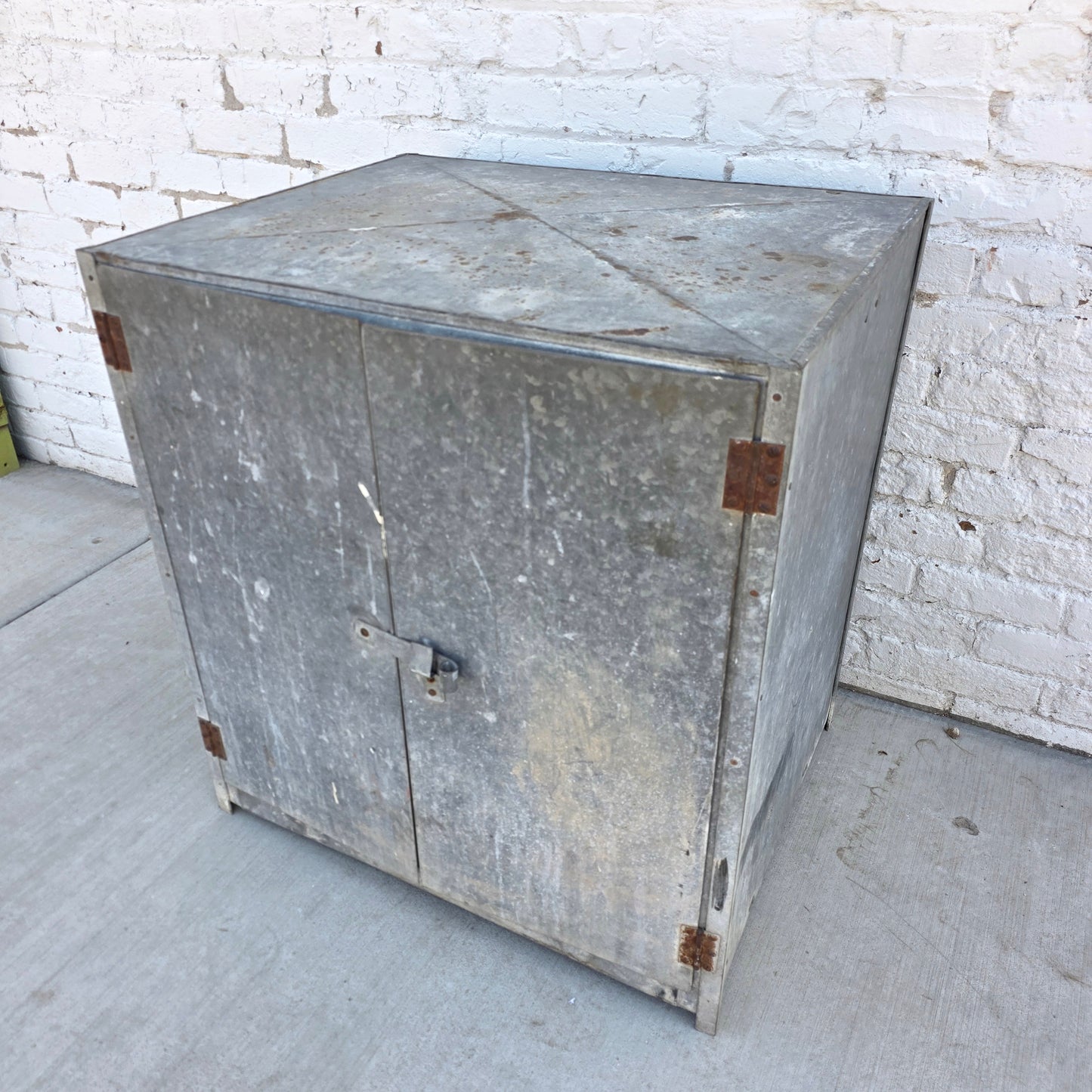 Galvanized Utility Cabinet with Drain