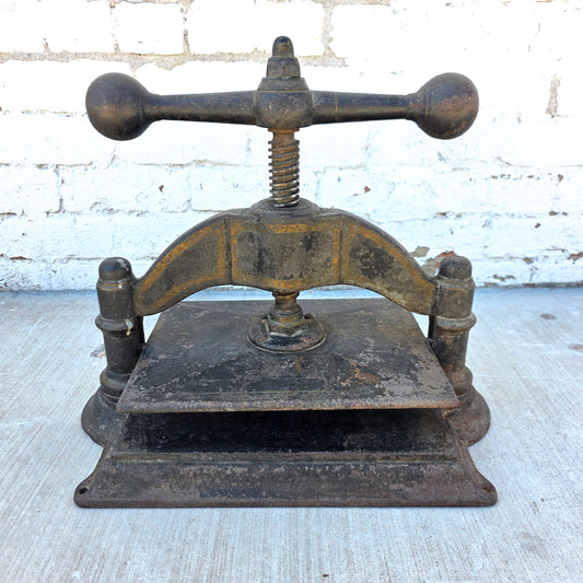 Decorative Antique Iron Book Press