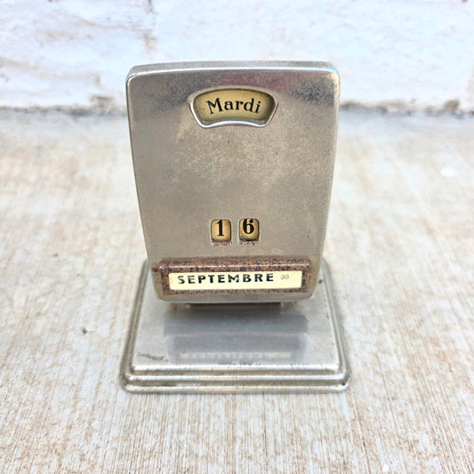 Vintage Art Deco French Desk Calendar (Decor)