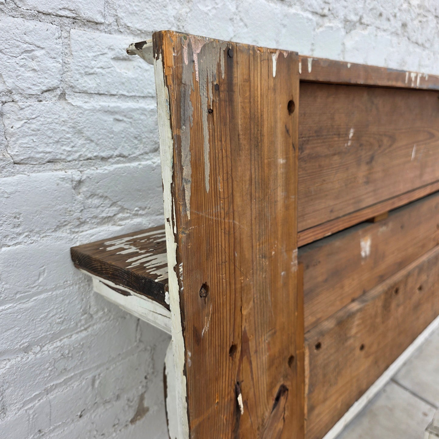 Chippy Farmhouse Mantel