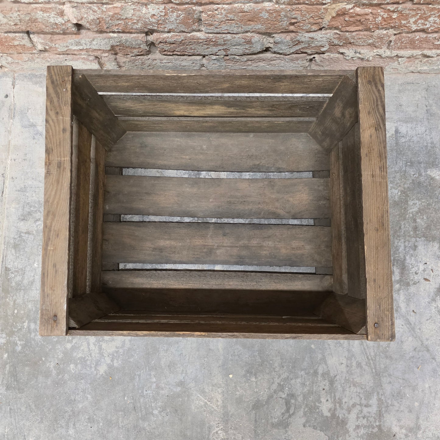 Apple Crate with Open Side Slats (various styles)