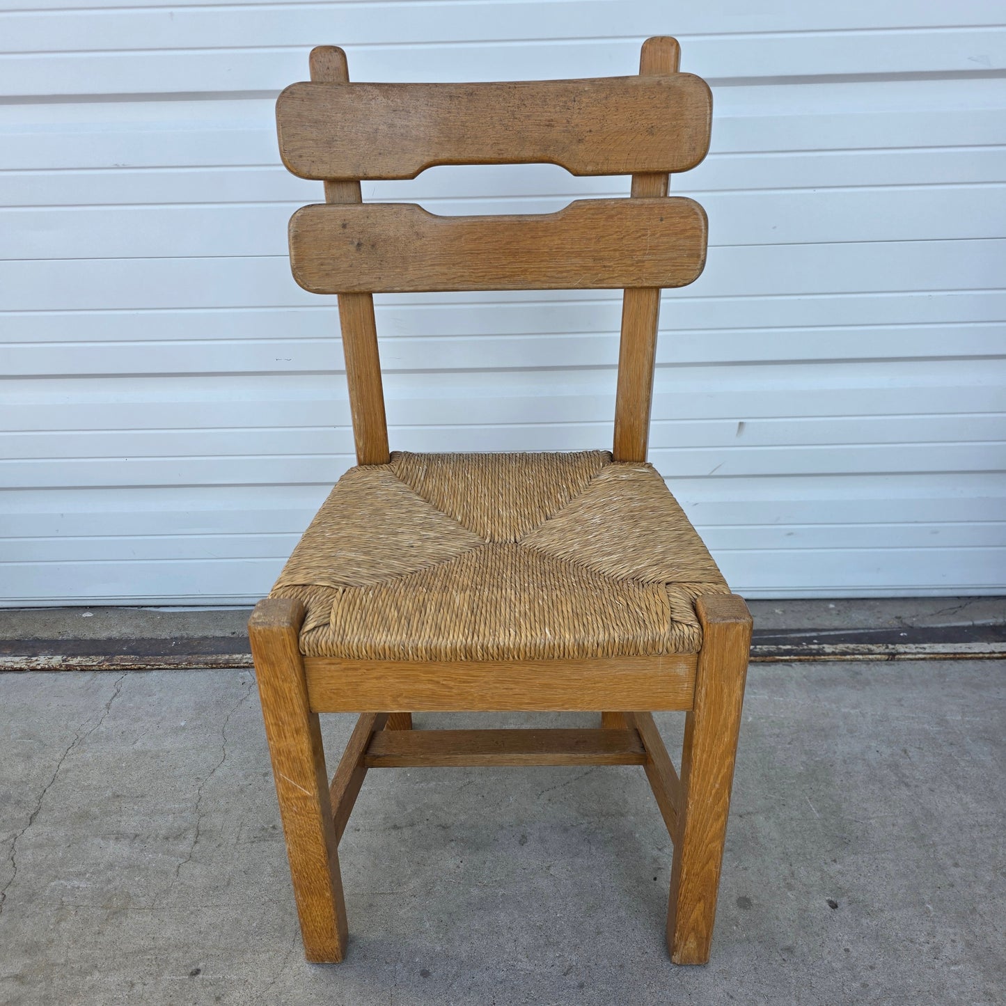 Set of 8 Rush Seat Oak Dining Chairs