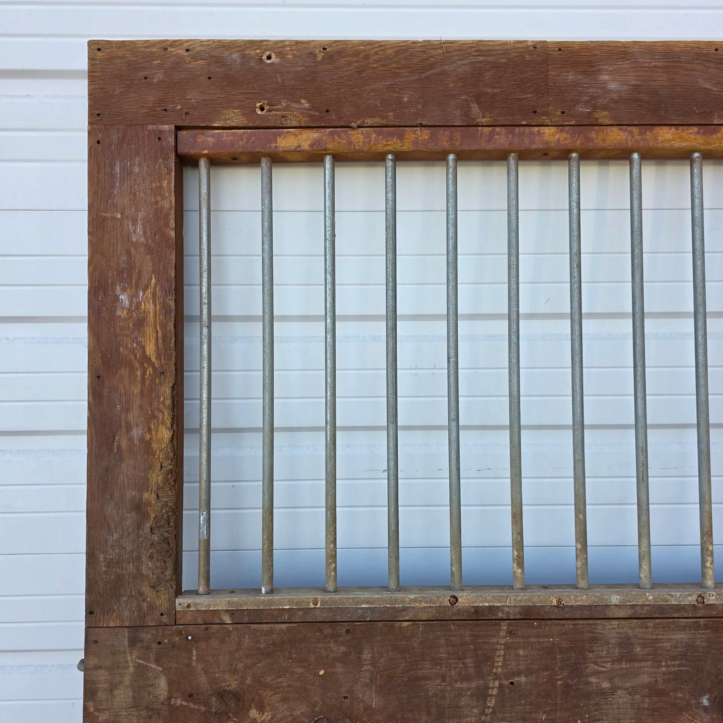 Single Stall Door
