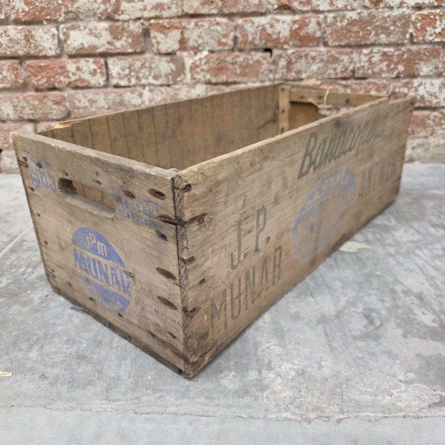 Dutch Banana Crate