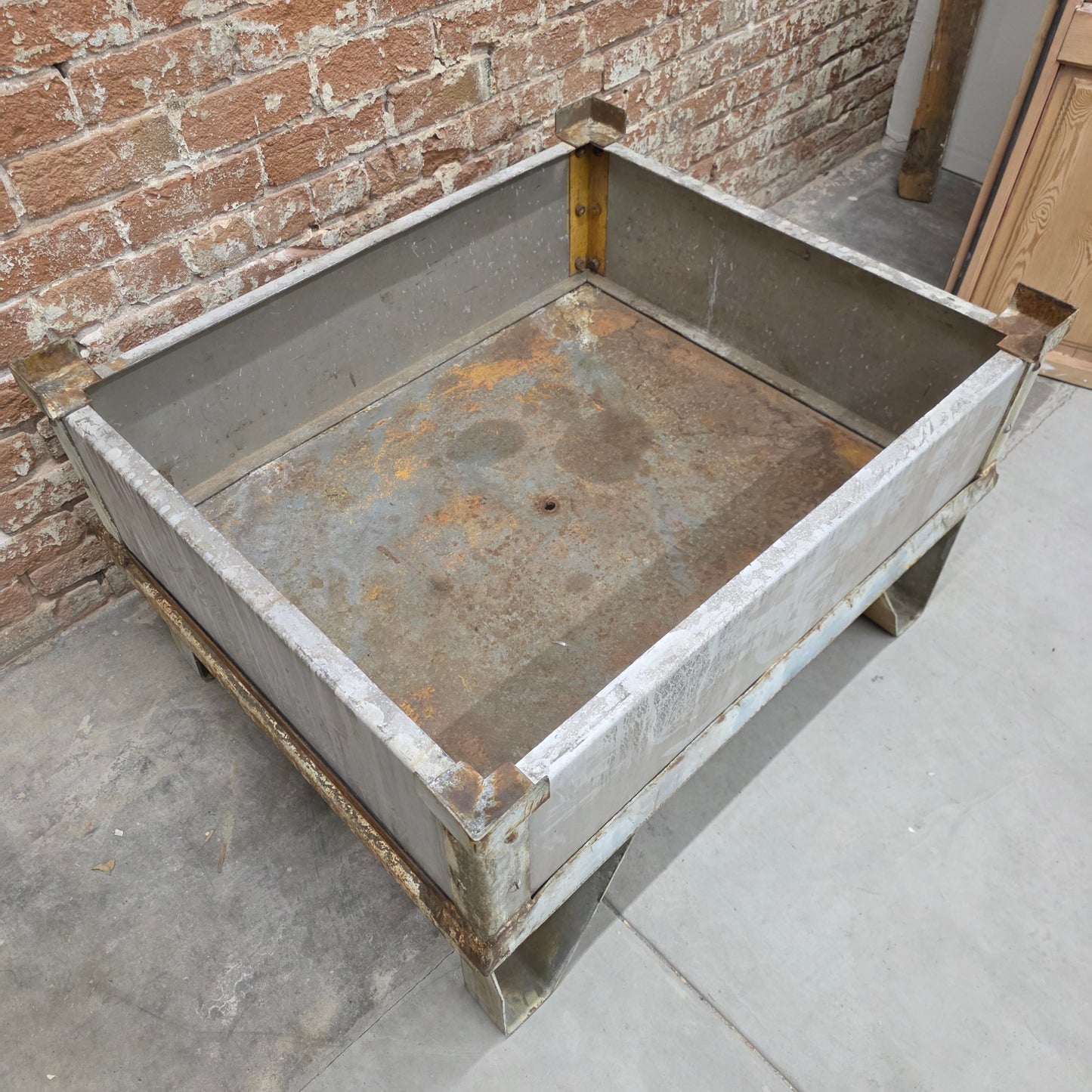 "Hammond of Kalamazoo" Industrial Crate