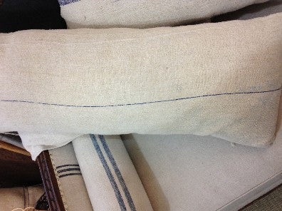 Pillow, rectangle 4', beige single fine blue stripe