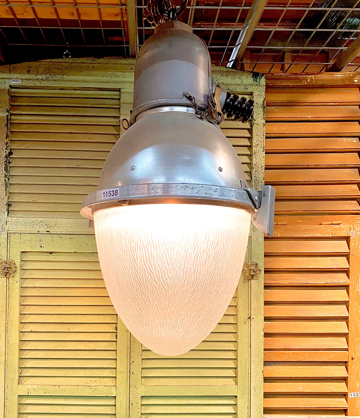Industrial Streetlight Pendant Light