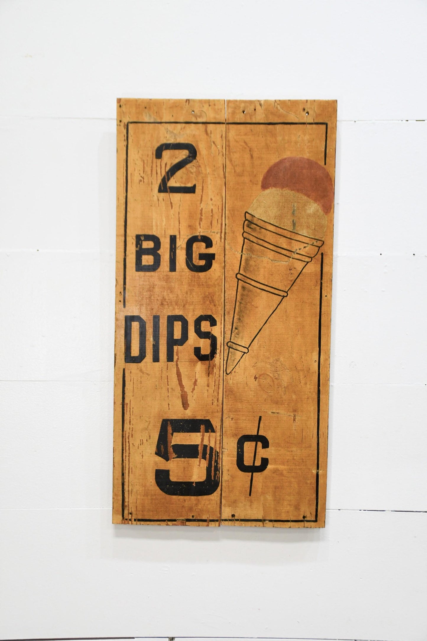 Wooden Ice Cream Sign "2 Big Dips 5 Cents"