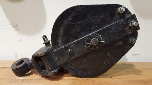 Iron Pulley