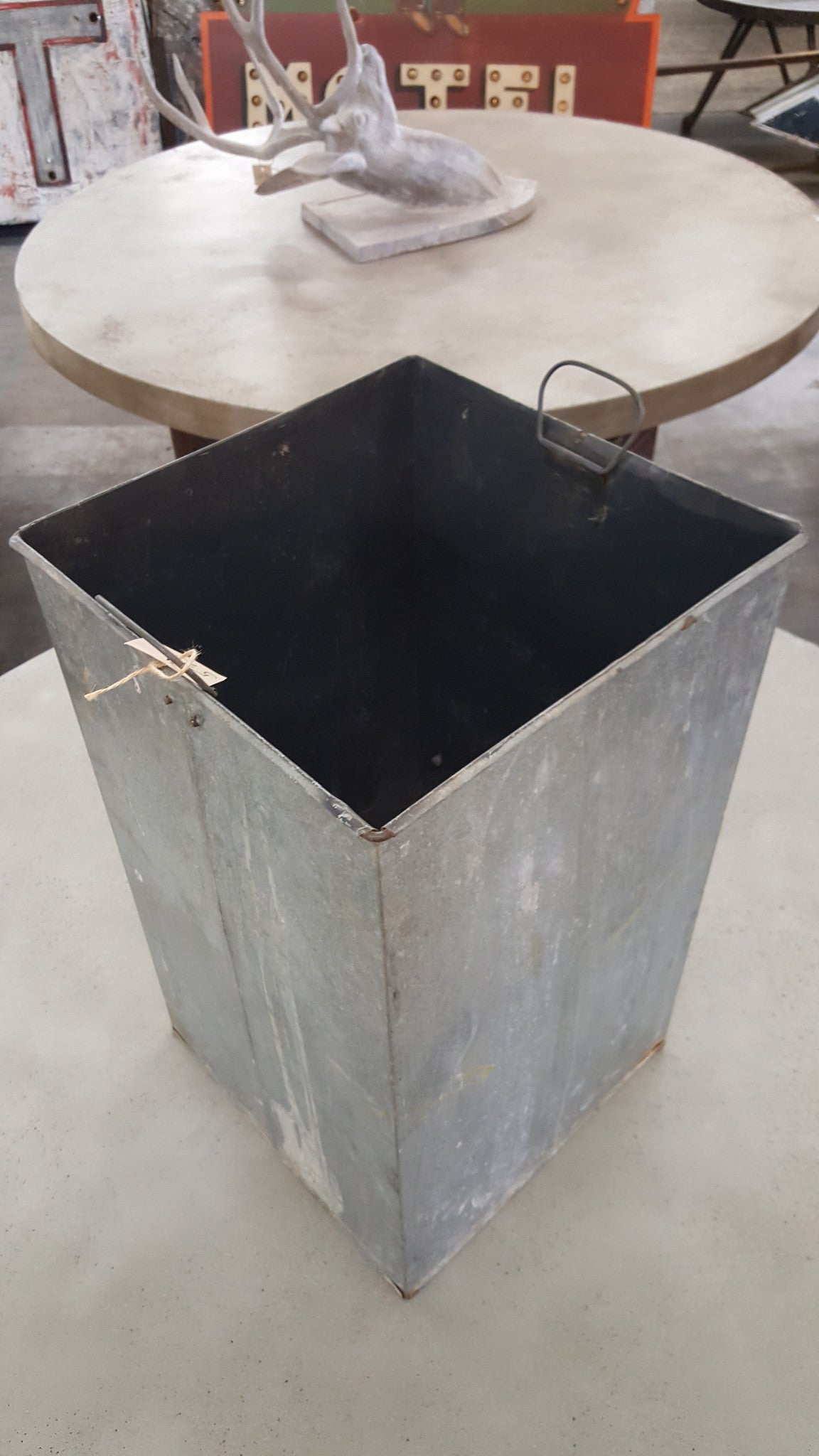 Galvanized Planter/Bucket