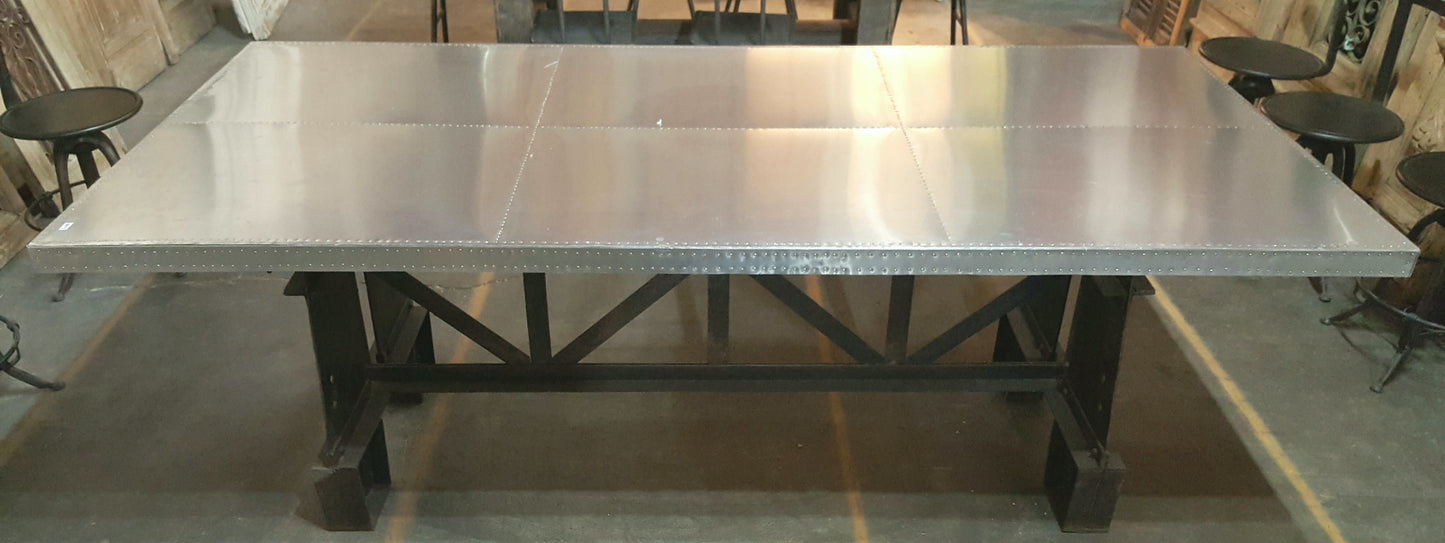 Stainless Steel Riveted Table Top