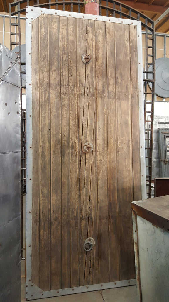 Hitching Post Single Barn Door