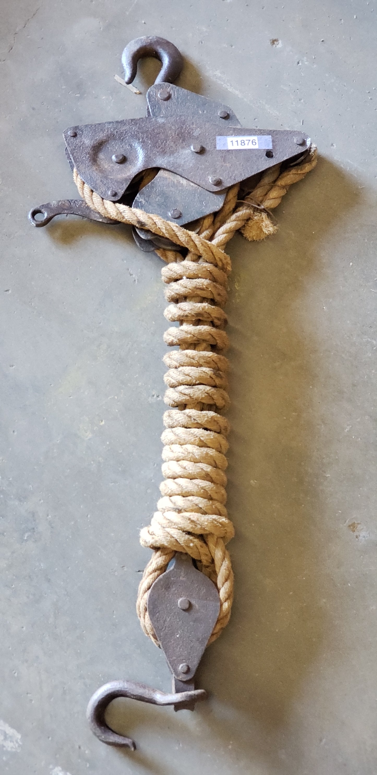 Pulley with Rope