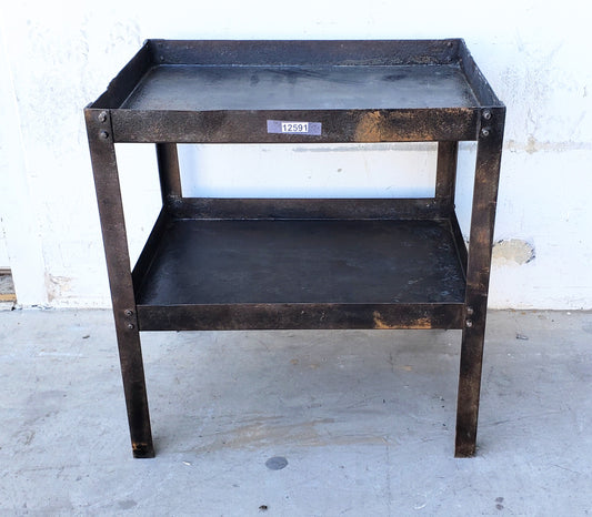 Short Riveted Stand