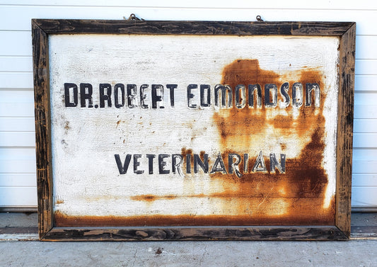 Veterinarian Sign