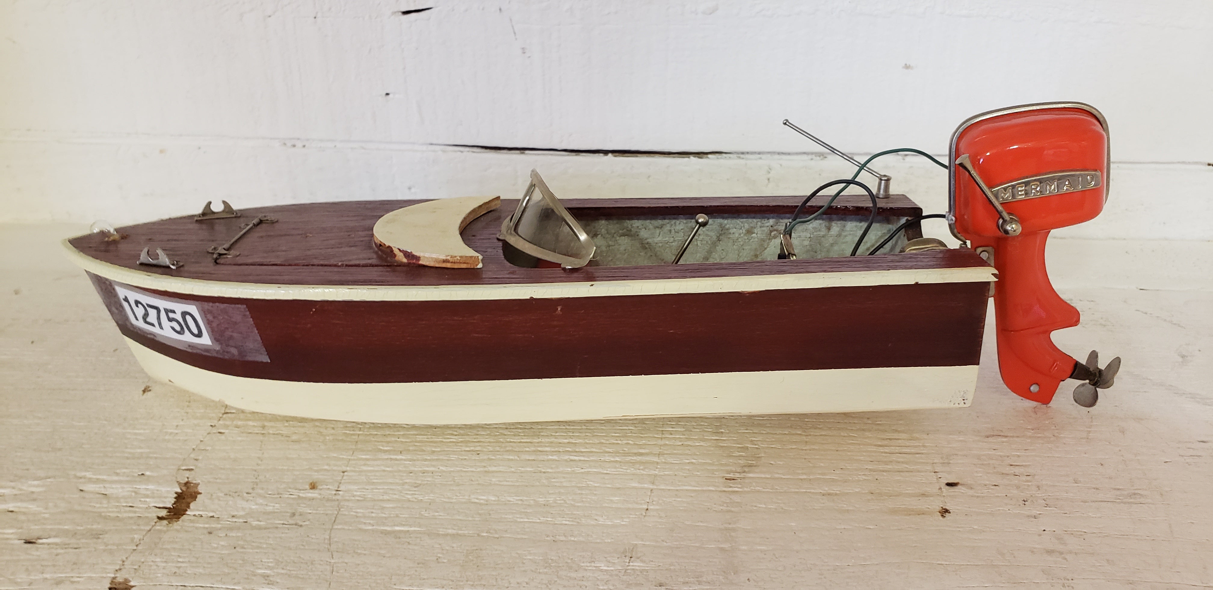 Wooden Model Boat – Antiquities Warehouse