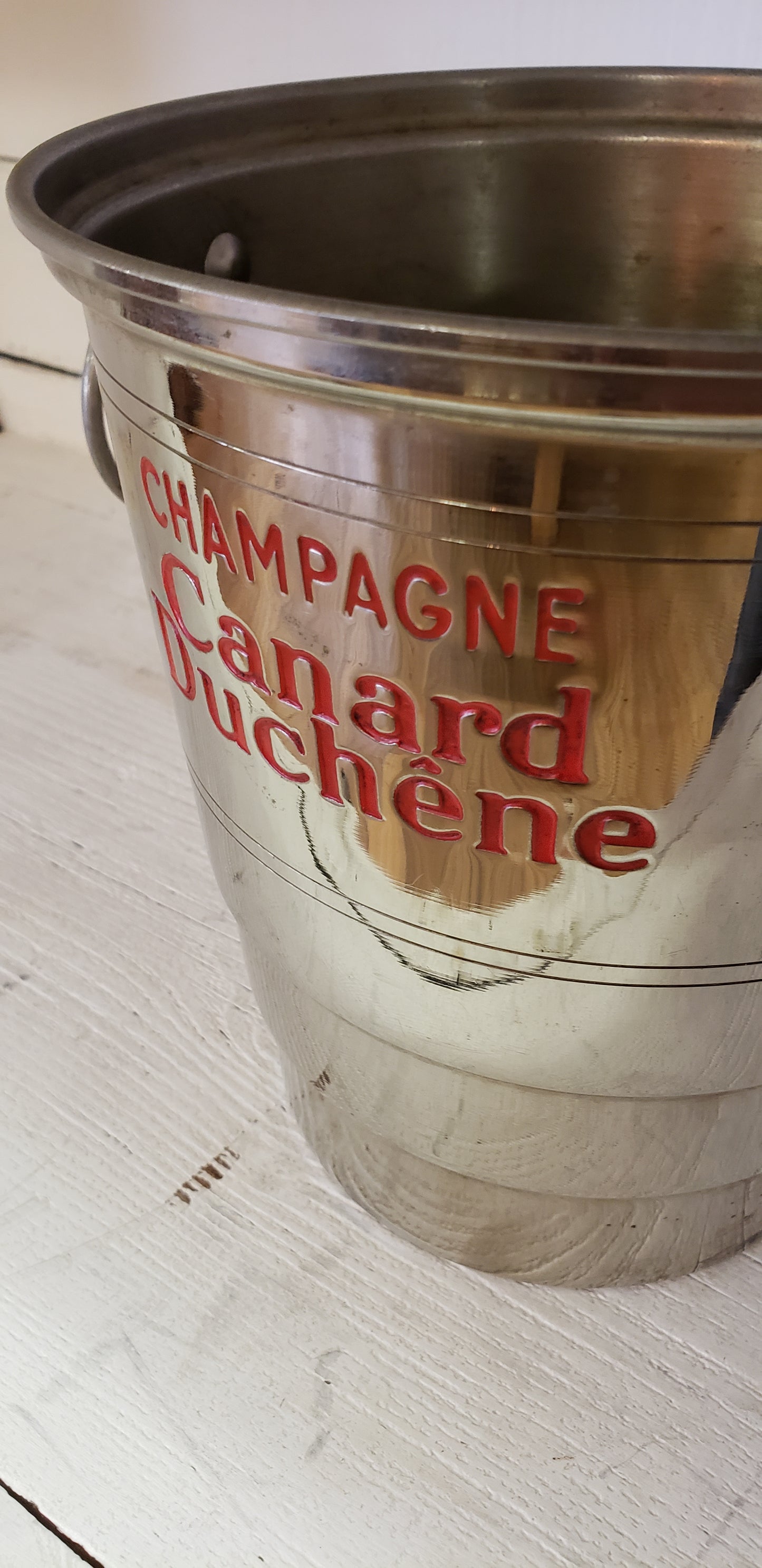 Champagne Canard Duchêne Bucket