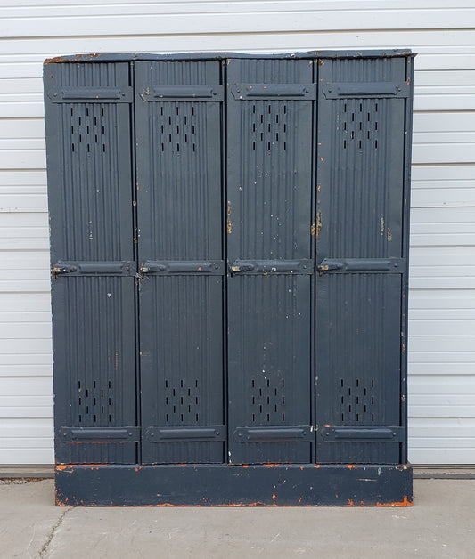 Strafor 4 Section French Lockers