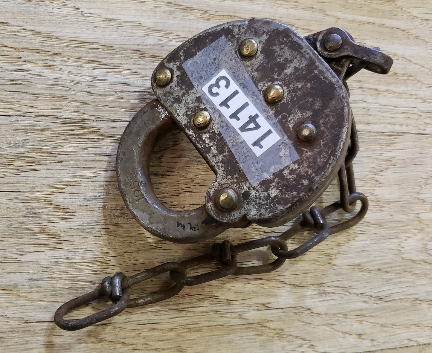 Decorative Antique Padlock with Chain