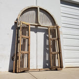 Spindled Gate with Half-Round Top