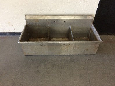 Galvanized Metal Three Section Sink