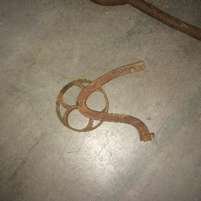 Iron roller for hanging door
