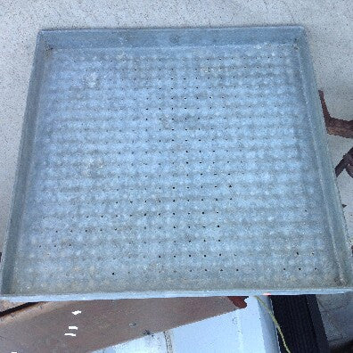 Tray, square with large lip