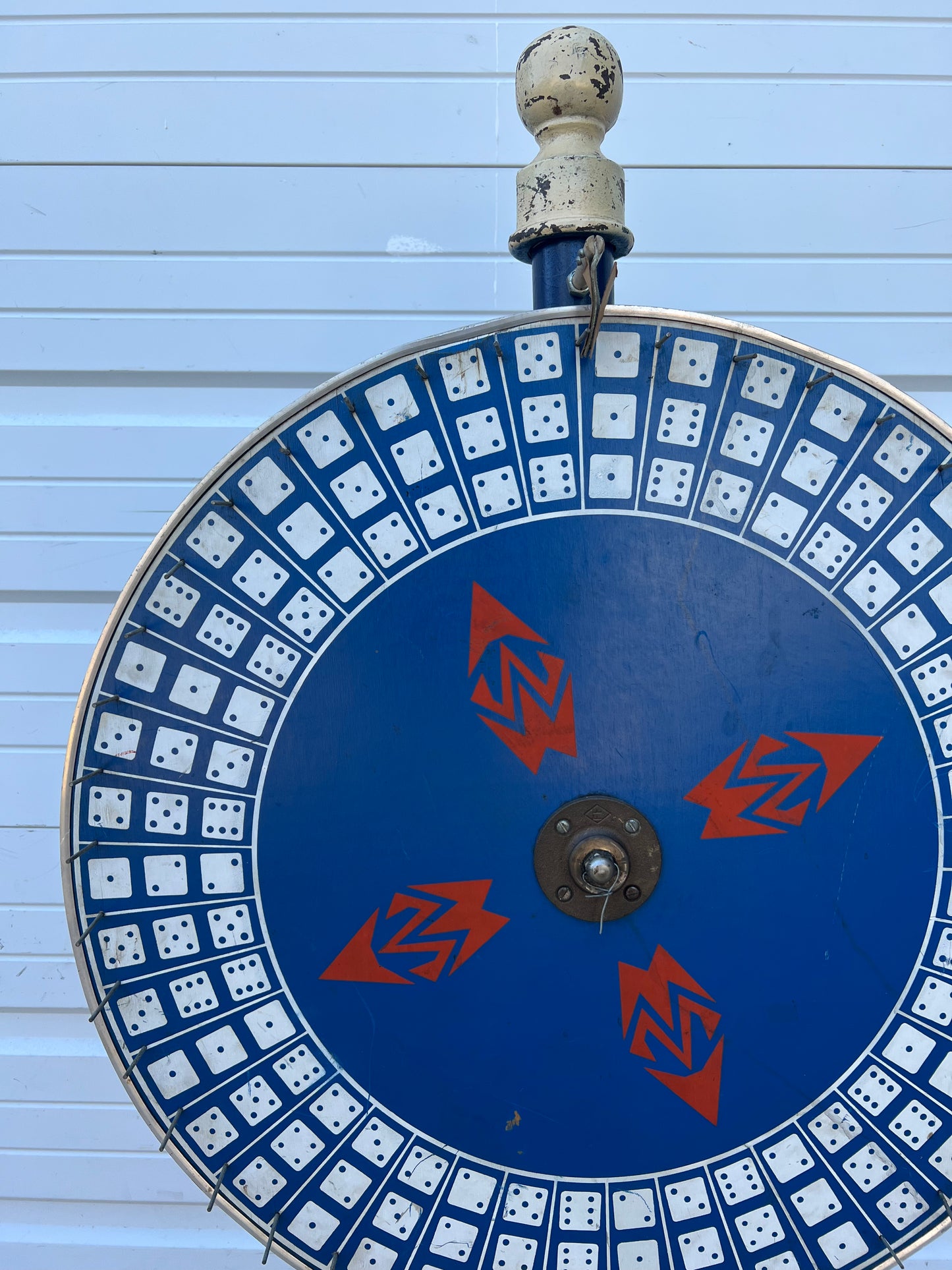 Dice Carnival Game Spinning Wheel