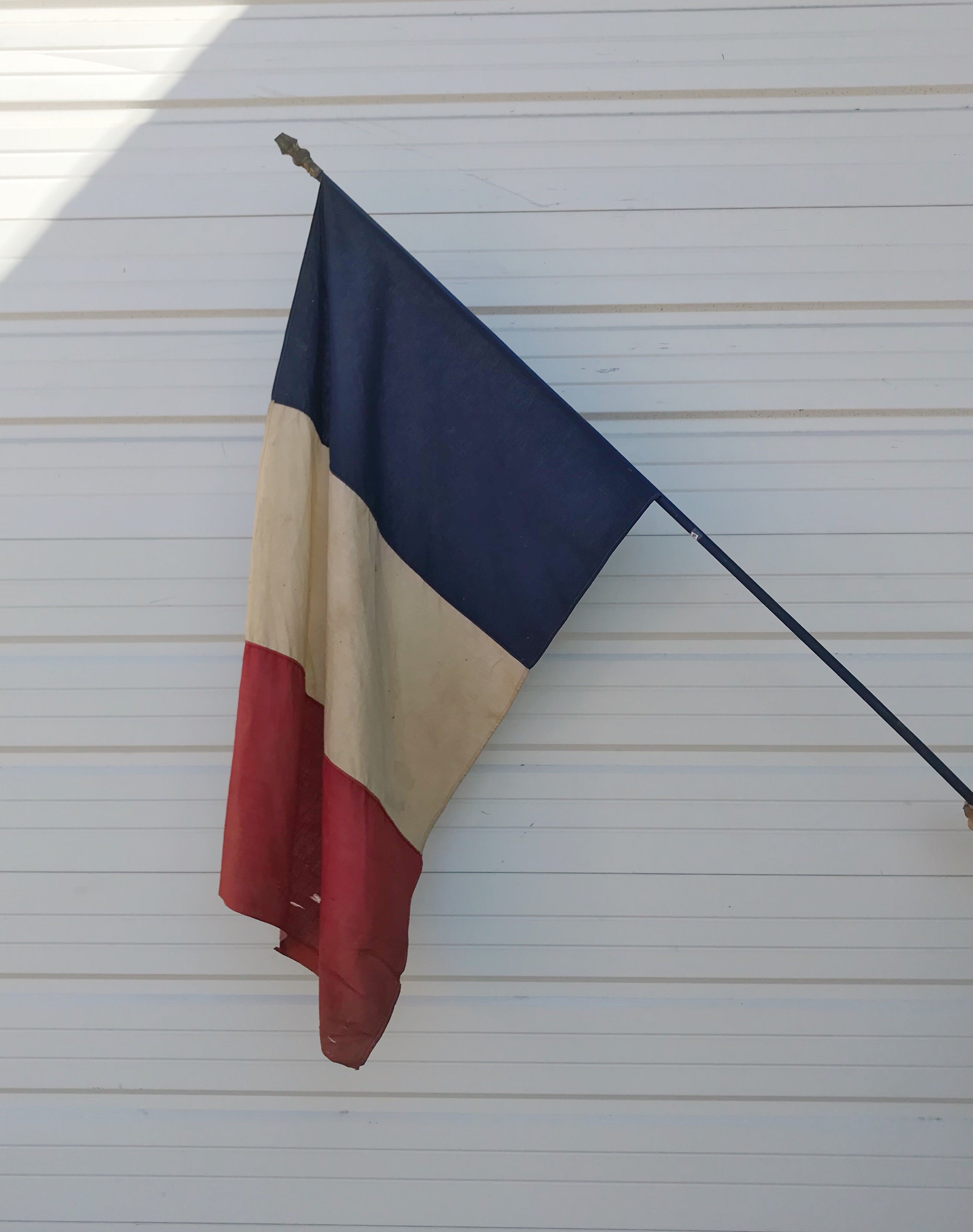 Old French Flag – Antiquities Warehouse