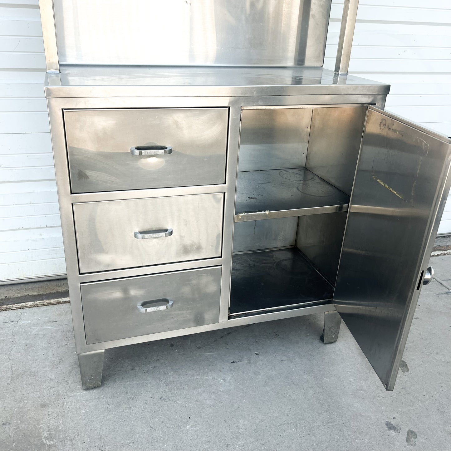 Stainless Steel Medical Cabinet