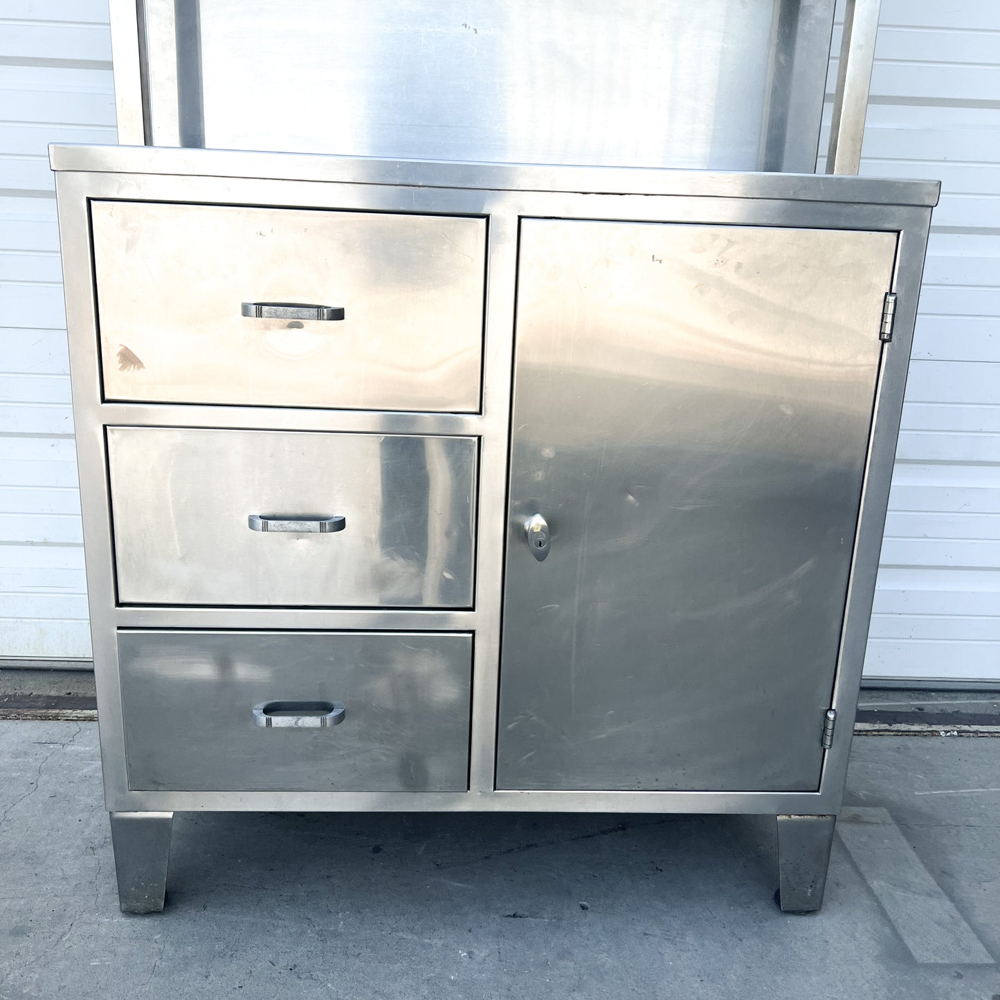 Stainless Steel Medical Cabinet