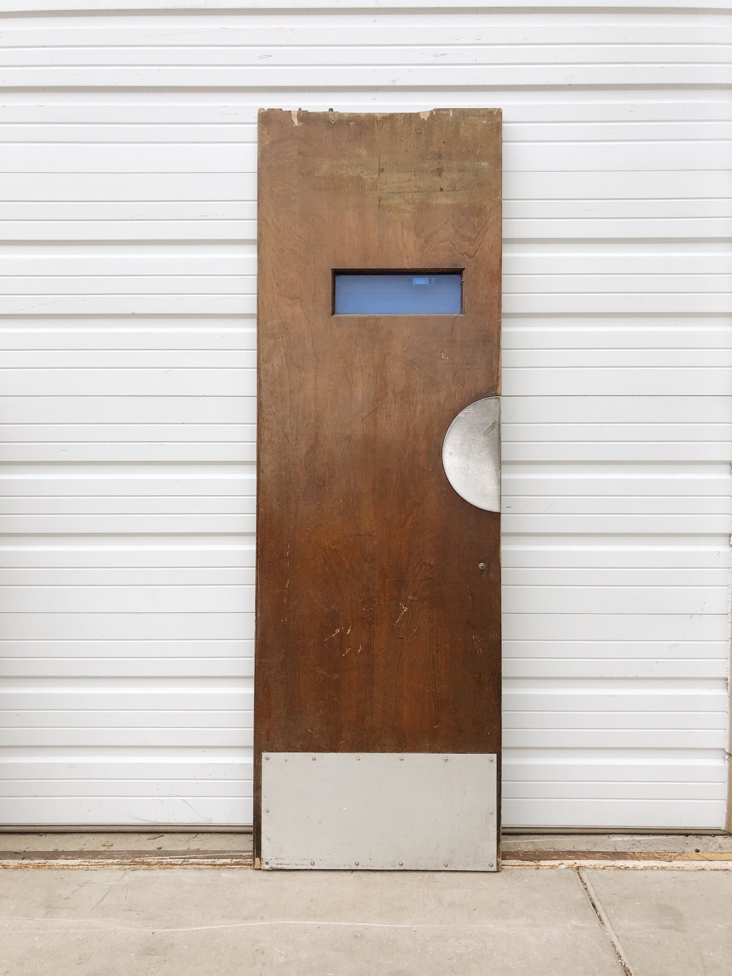 Single Theater Door