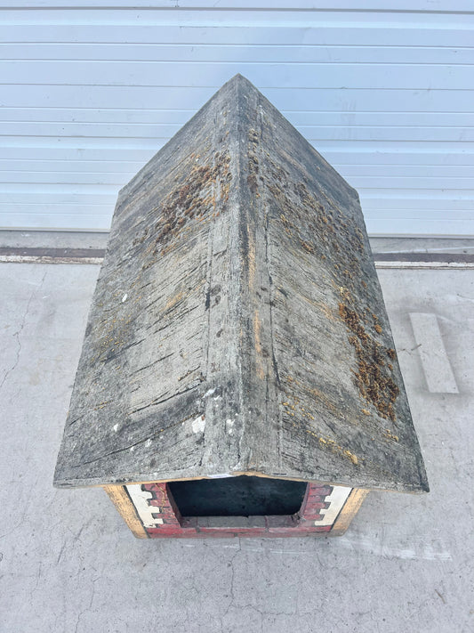 French Concrete Dog House