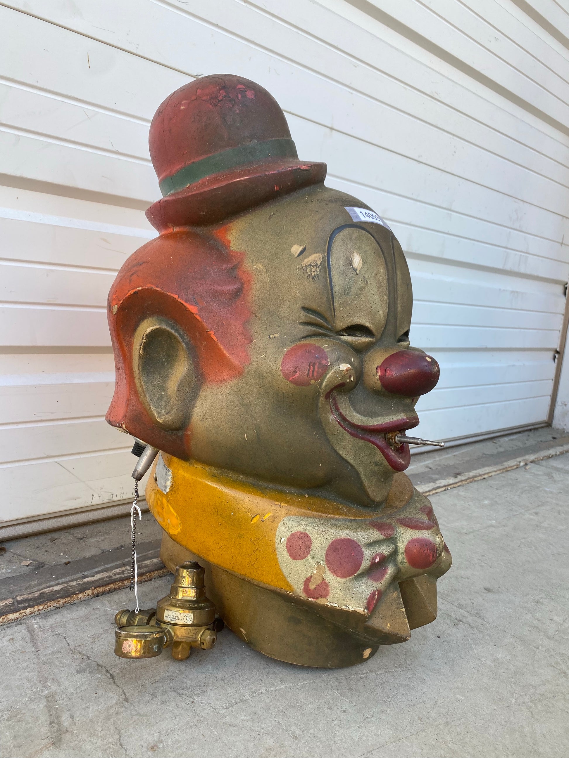 Clown With Balloons Statue