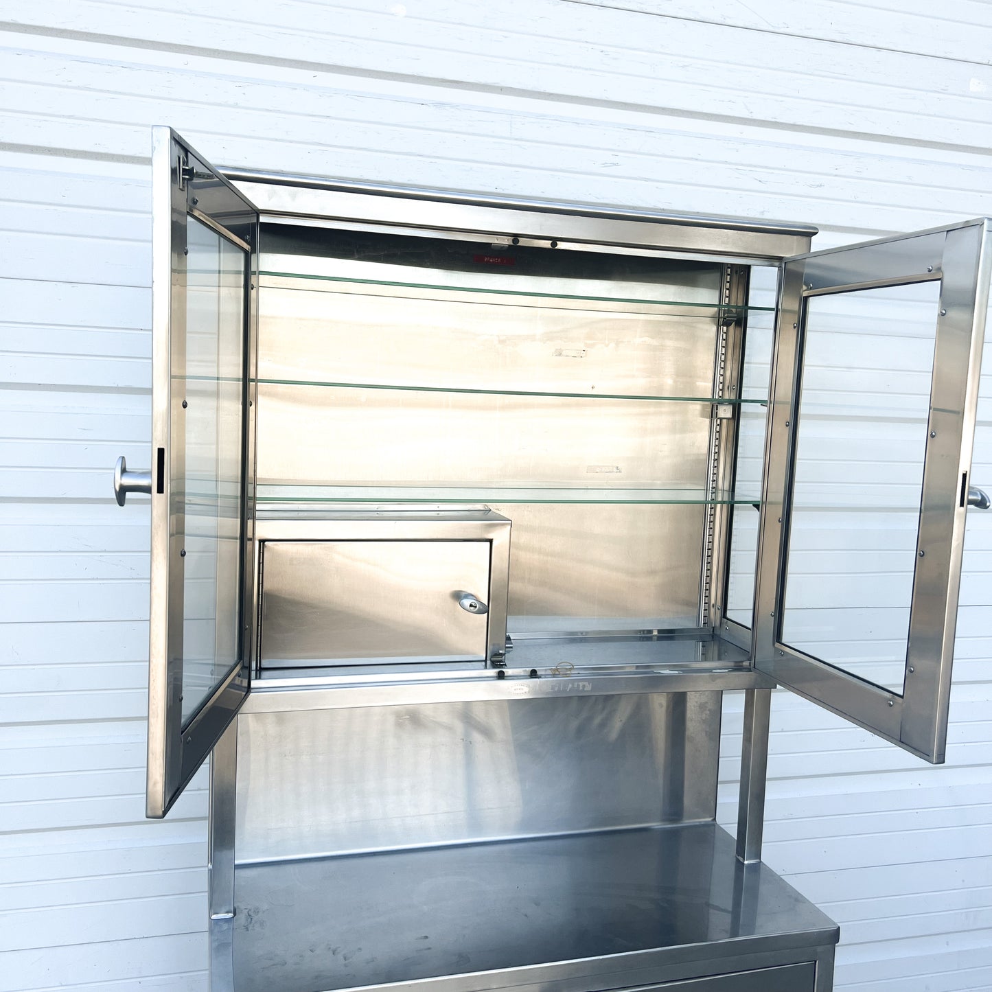 Stainless Steel Medical Cabinet